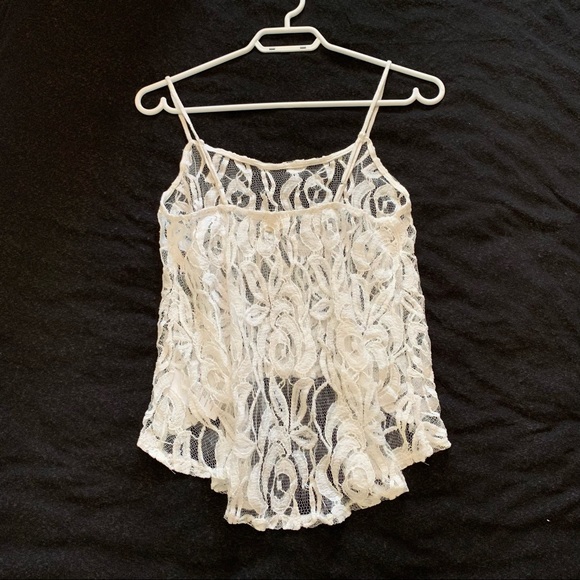 Beautiful Cream Color Lace Tank - Picture 2 of 7